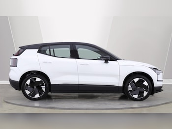 Used Volvo EX30 2025 for sale - 76109511: Photo 3