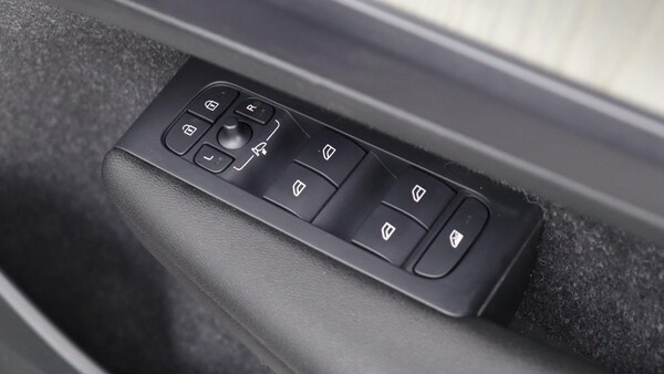 Used Volvo XC40 2019 for sale - 76158723: Photo 23