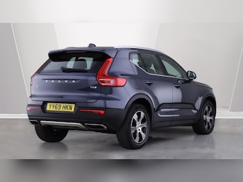 Used Volvo XC40 2019 for sale - 76158723: Photo 2