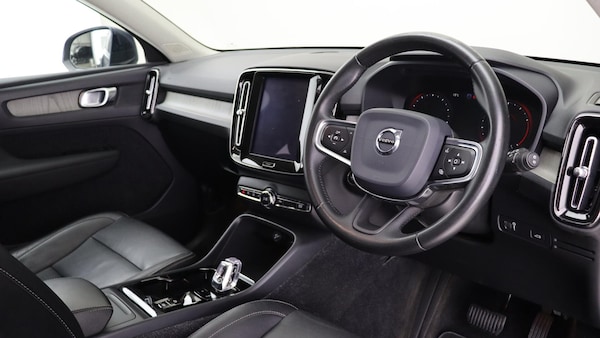 Used Volvo XC40 2019 for sale - 76158723: Photo 4