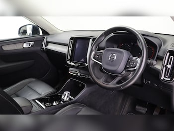 Used Volvo XC40 2019 for sale - 76158723: Photo 4