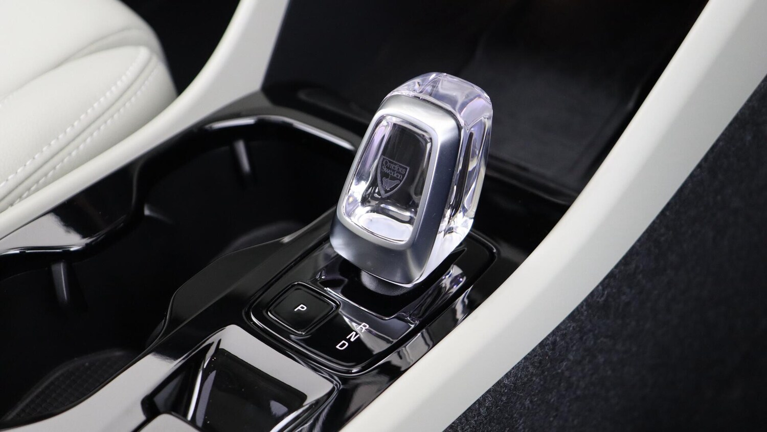 Used Volvo XC40 2025 for sale - 76012709: Photo 24