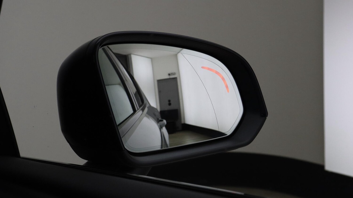 Used Volvo XC40 2025 for sale - 76012709: Photo 31