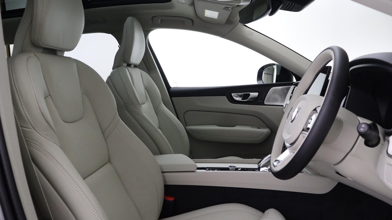 Used Volvo XC60 2025 for sale - 76072465: Photo 14