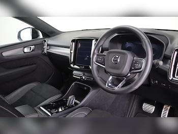 Used Volvo XC40 2021 for sale - 75378173: Photo