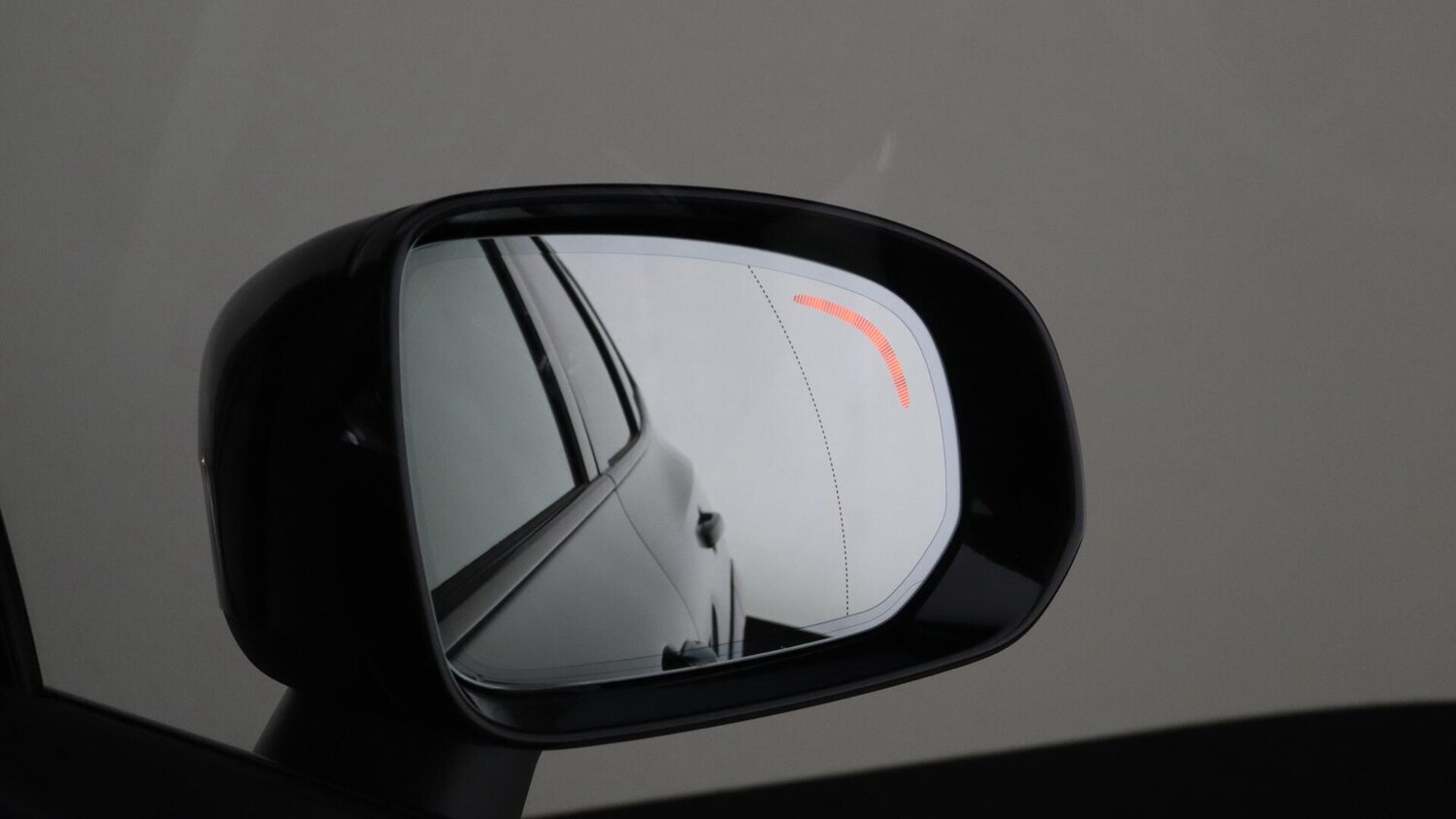 Used Volvo XC60 2025 for sale - 76032053: Photo 31