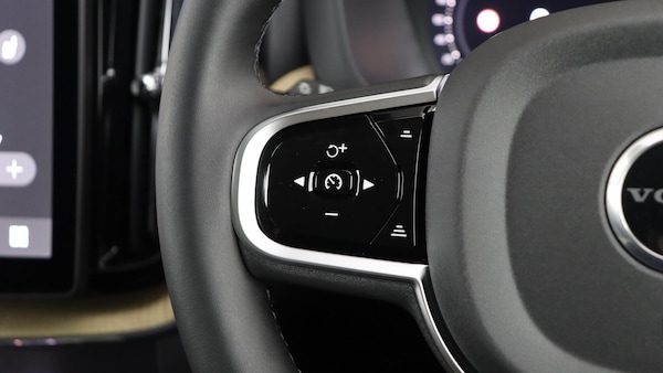 Used Volvo XC60 2025 for sale - 76269773: Photo 20