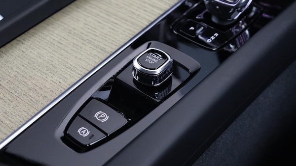 Used Volvo XC60 2025 for sale - 76269773: Photo 26