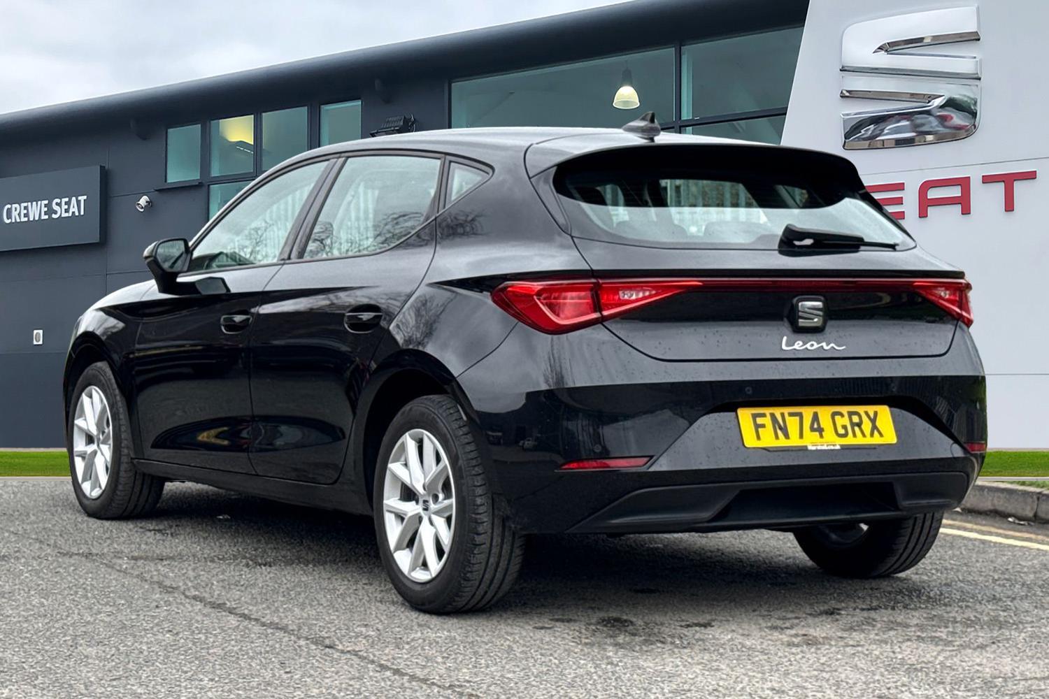 Used SEAT Leon 2024 for sale - 77812664: Photo 2