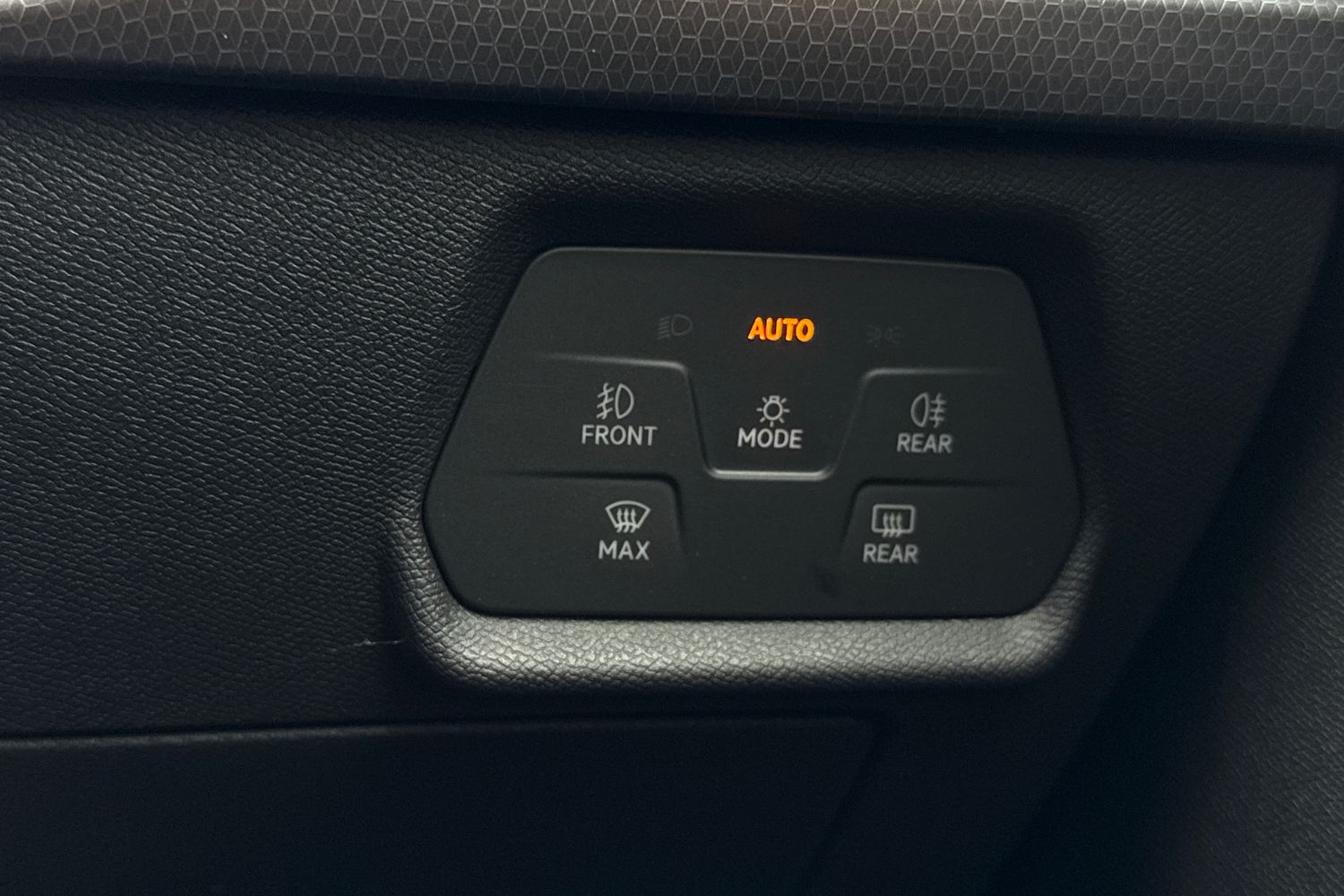 Used SEAT Leon 2024 for sale - 77812664: Photo 34