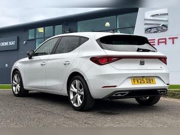 Used SEAT Leon 2025 for sale - 77398136: Photo