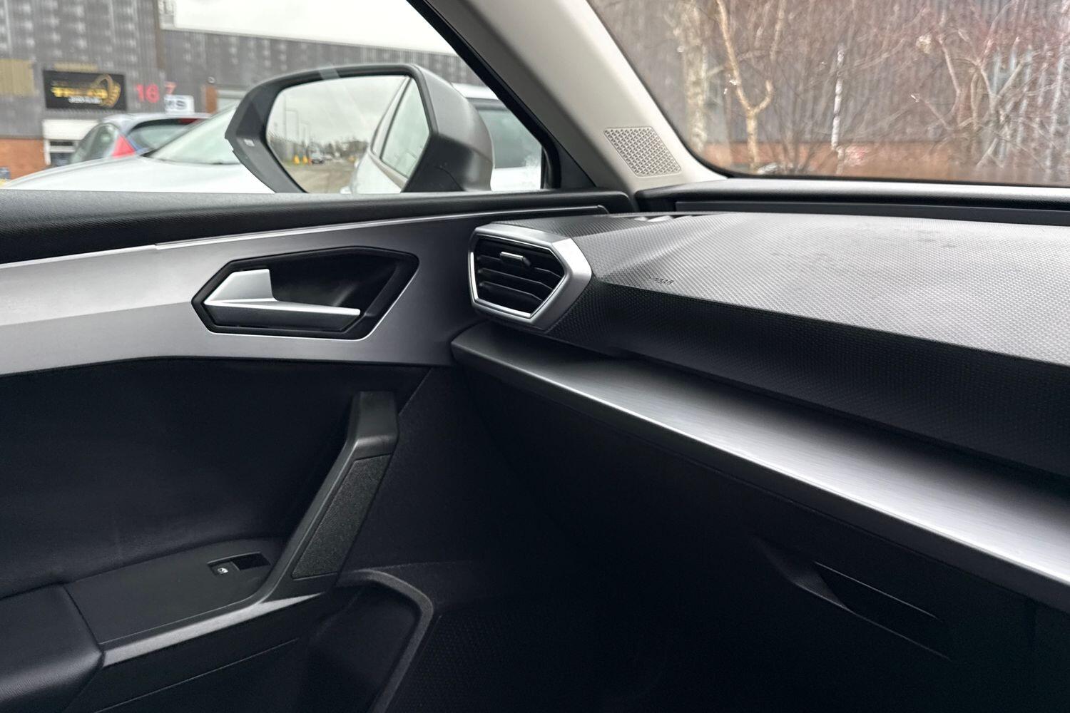 Used SEAT Leon 2025 for sale - 77398136: Photo 36