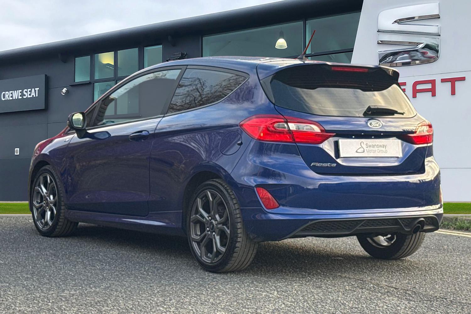 Used Ford Fiesta 2018 for sale - 76909480: Photo 2