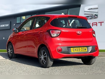 Used Hyundai i10 2019 for sale - 78421925: Photo