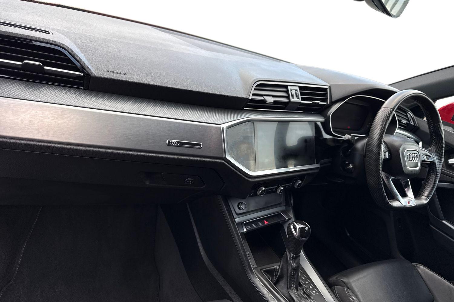 Used Audi Q3 2019 for sale - 76902518: Photo 9