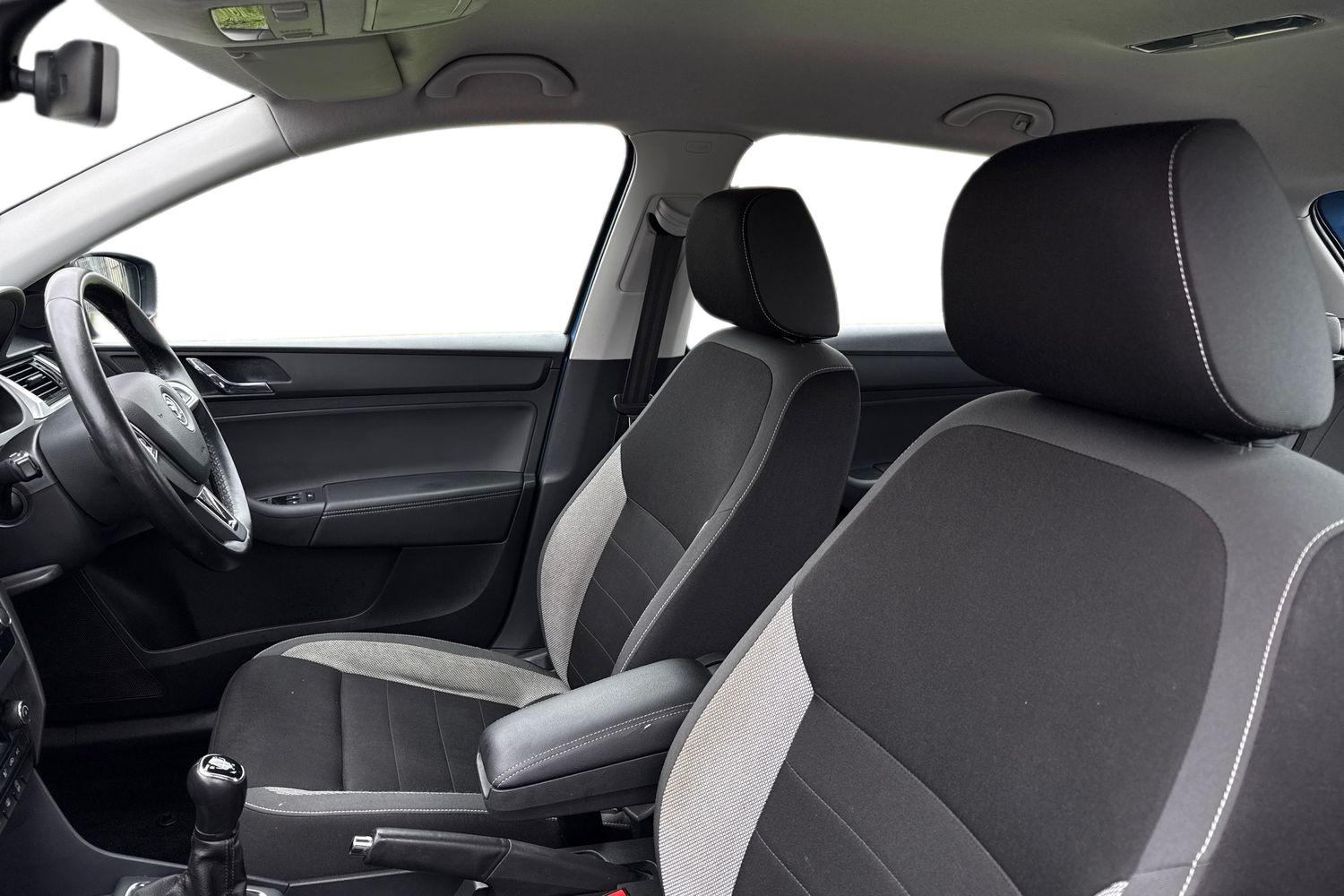 Used Skoda Rapid Spaceback 2017 for sale - 77703375: Photo 16