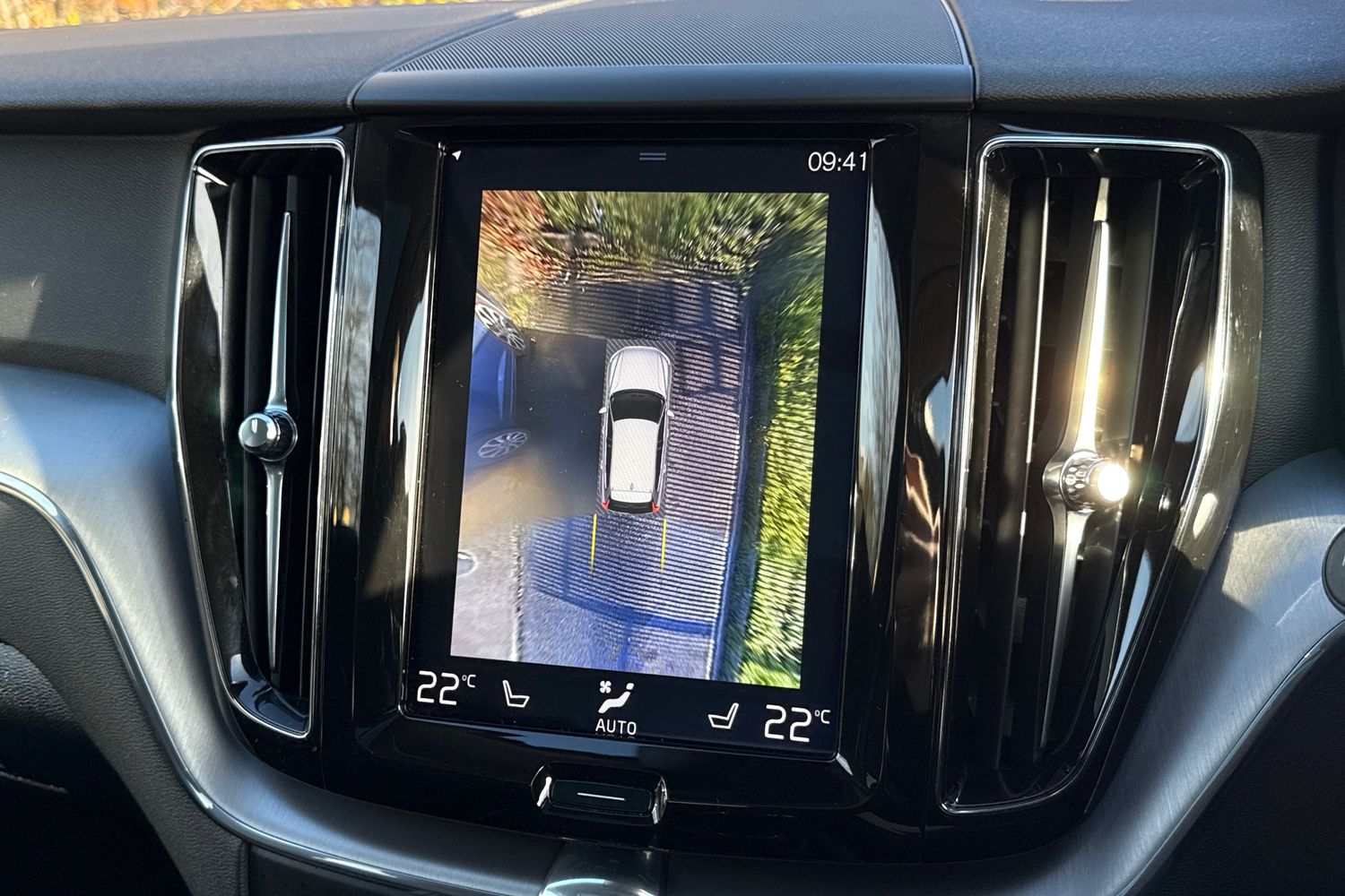 Used Volvo XC60 2020 for sale - 76535277: Photo 32