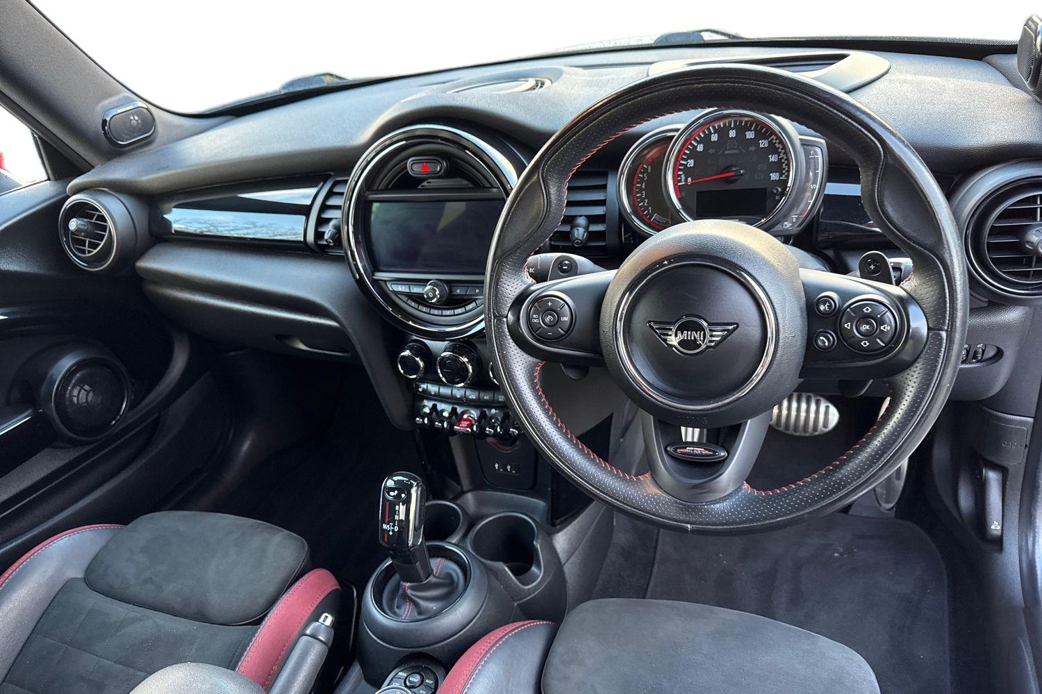 Used MINI Hatch 2019 for sale - 76629915: Photo 17