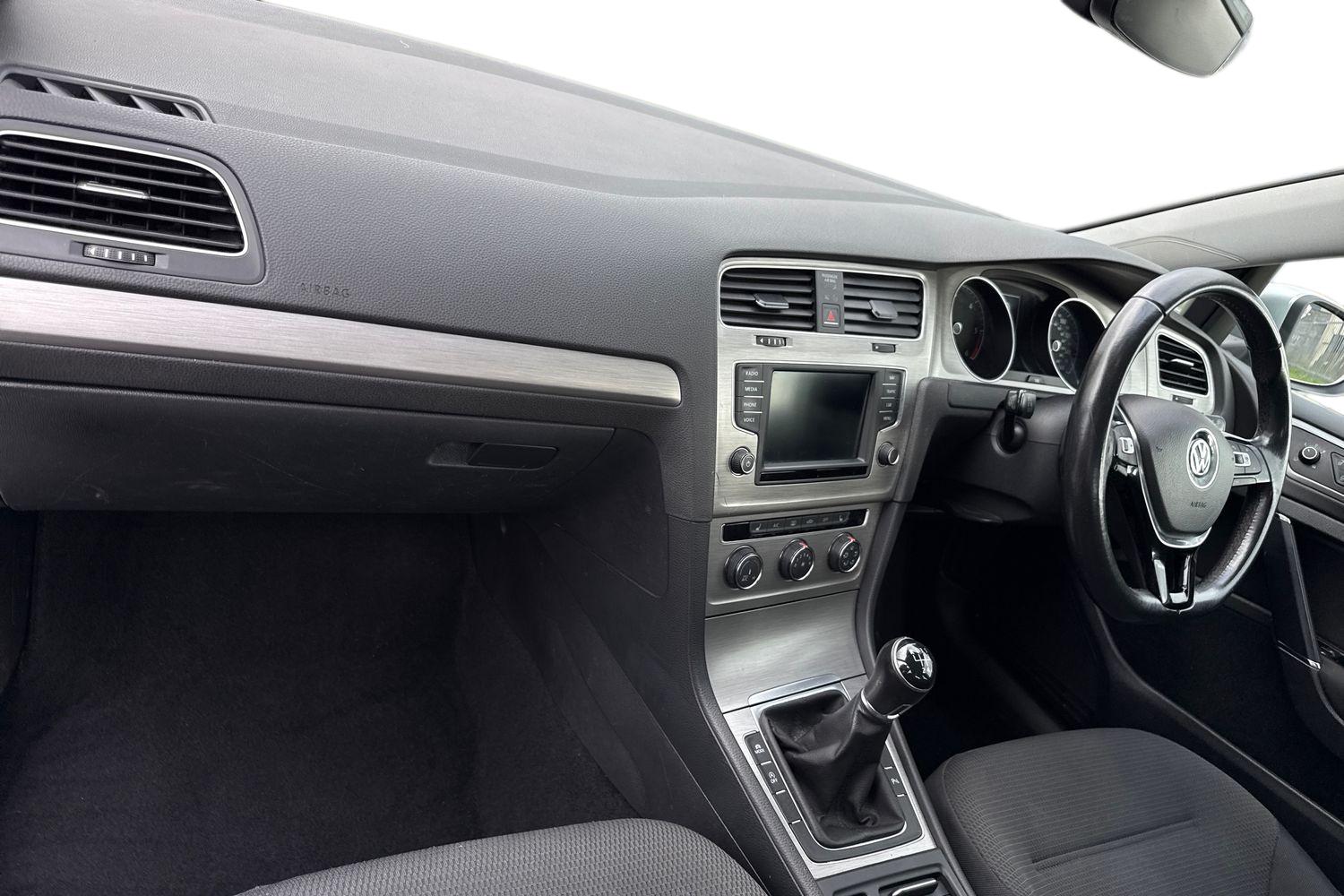 Used Volkswagen Golf 2016 for sale - 76357646: Photo 15