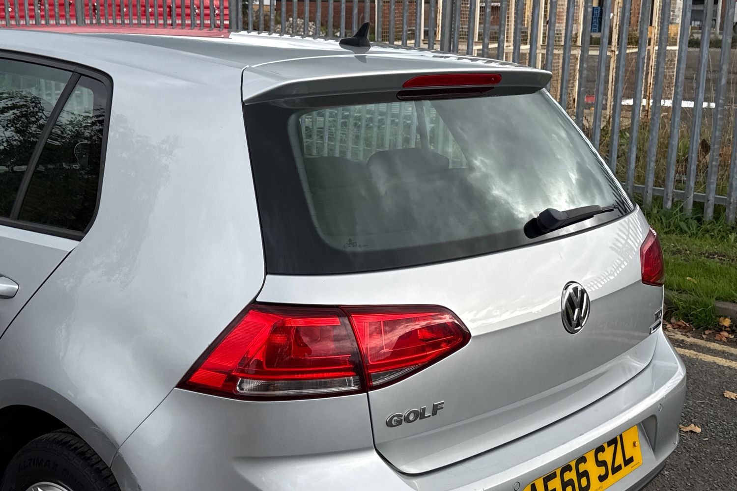 Used Volkswagen Golf 2016 for sale - 76357646: Photo 8
