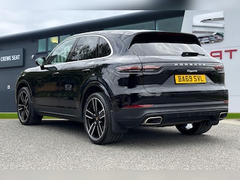 Used Porsche Cayenne 2019 for sale - 79418783: Photo