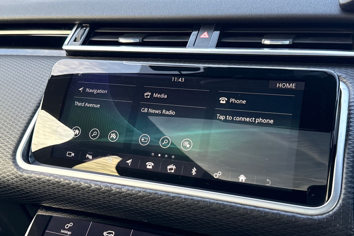 Used Land Rover Range Rover Velar 2017 for sale - 76739546: Photo 16