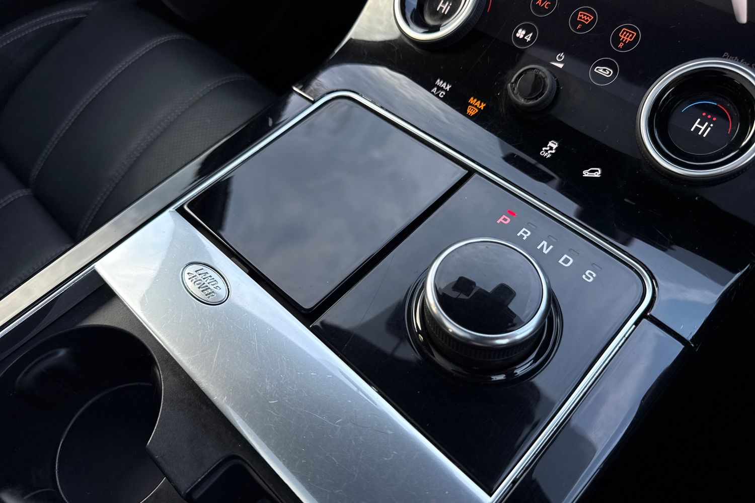 Used Land Rover Range Rover Velar 2017 for sale - 76739546: Photo 22