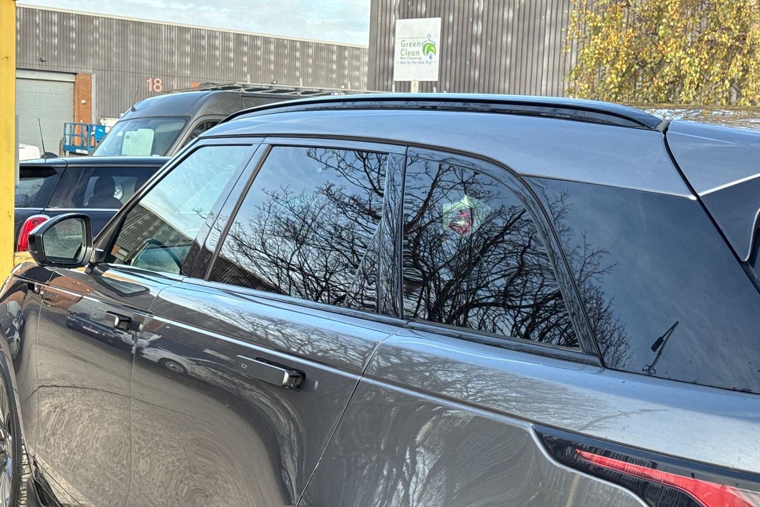 Used Land Rover Range Rover Velar 2017 for sale - 76739546: Photo 24