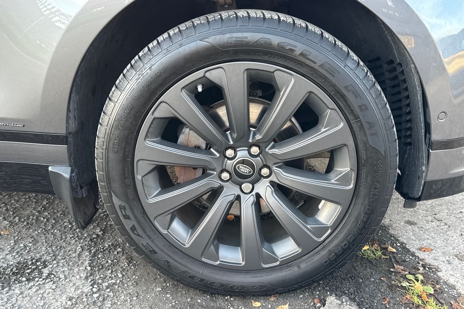 Used Land Rover Range Rover Velar 2017 for sale - 76739546: Photo 9