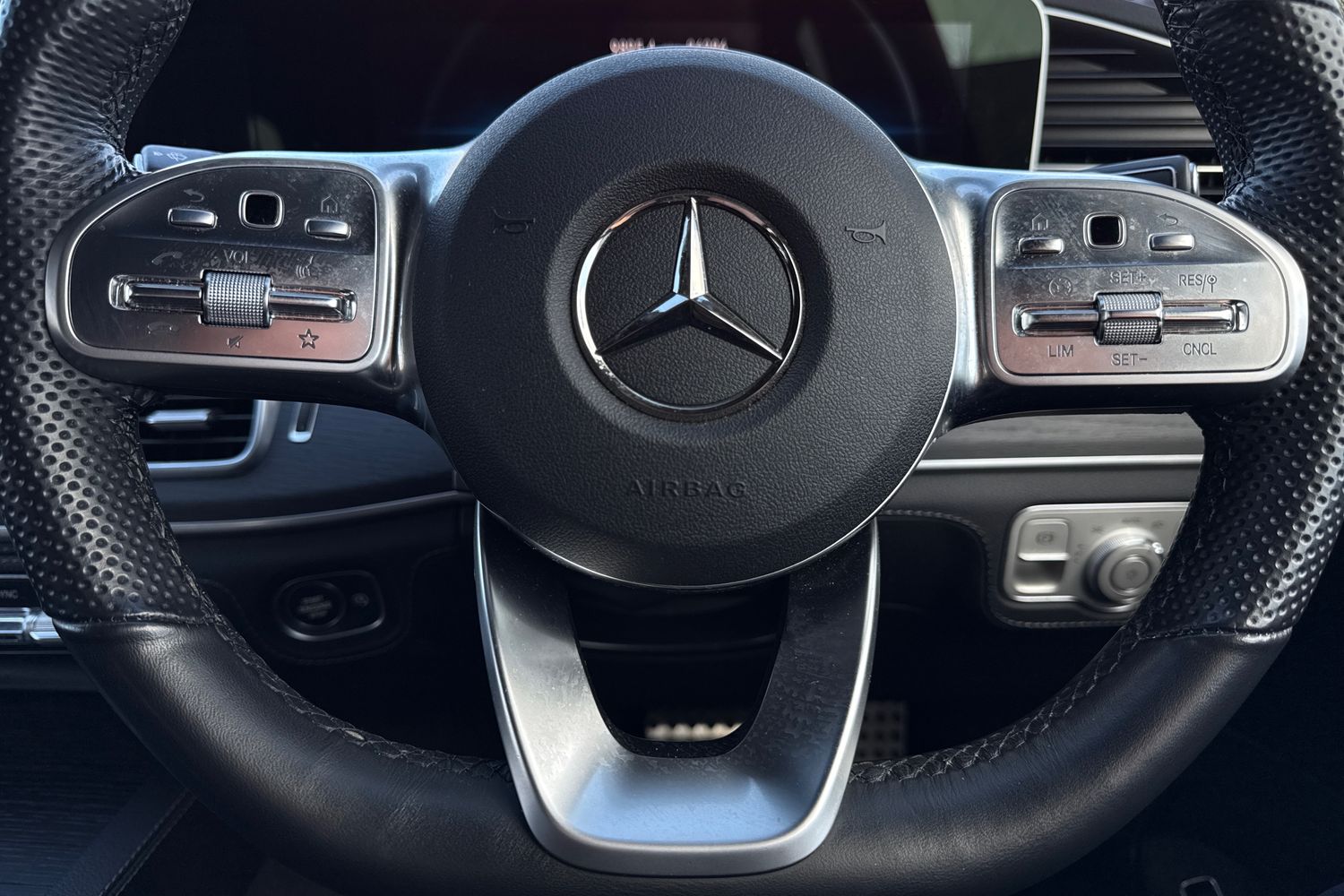 Used Mercedes-Benz GLE 2023 for sale - 77842974: Photo 33