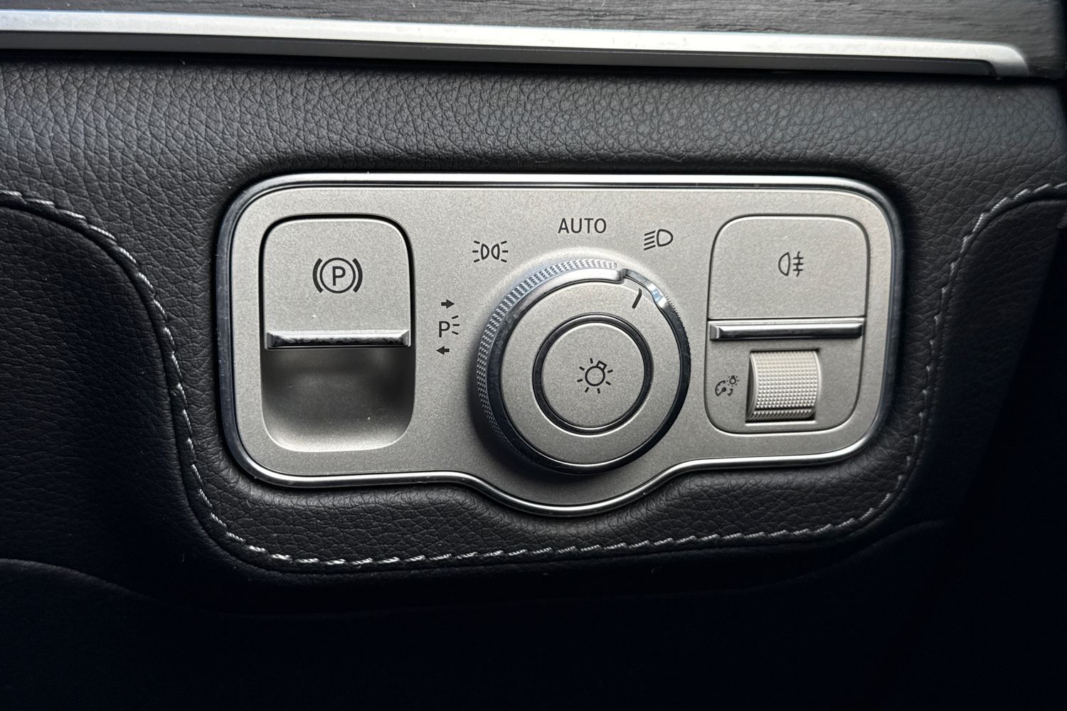 Used Mercedes-Benz GLE 2023 for sale - 77842974: Photo 34