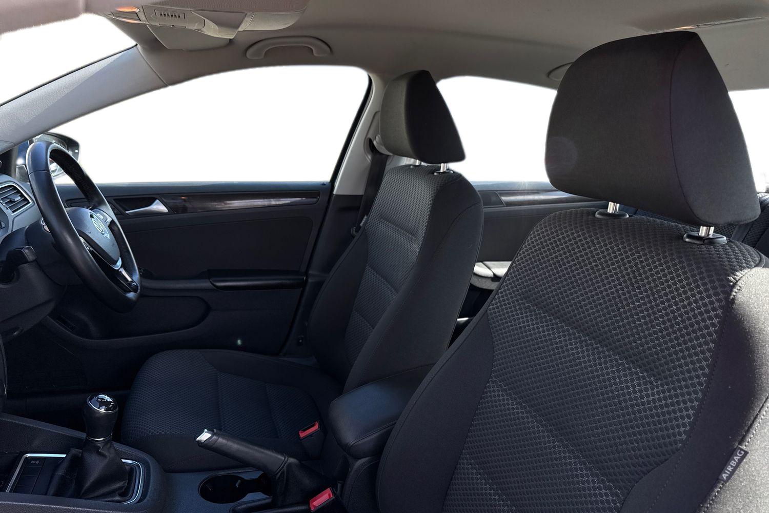 Used Volkswagen Jetta 2015 for sale - 78120994: Photo 16