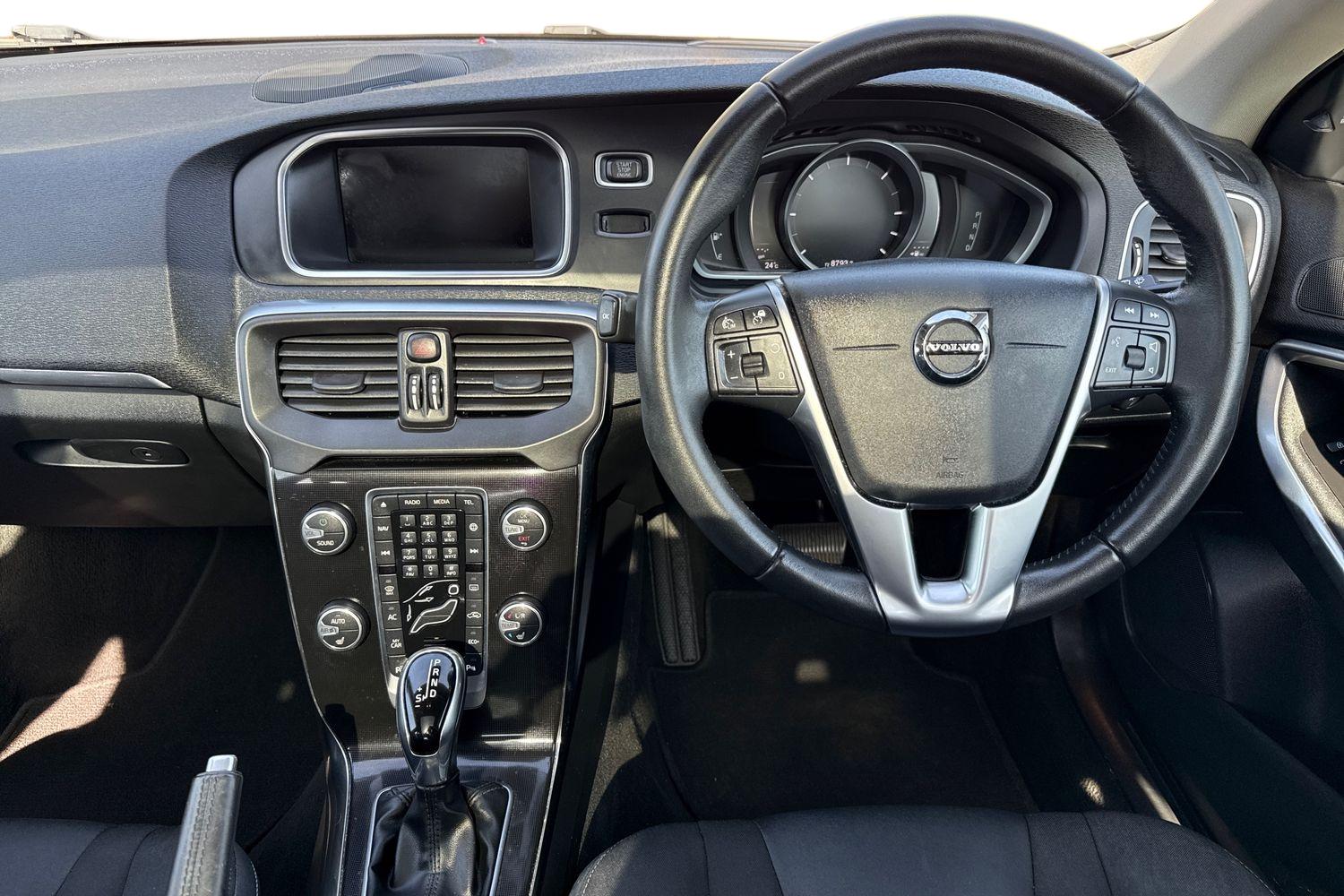 Used Volvo V40 2019 for sale - 78168563: Photo 17