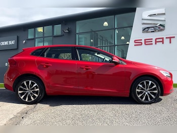 Used Volvo V40 2019 for sale - 78168563: Photo