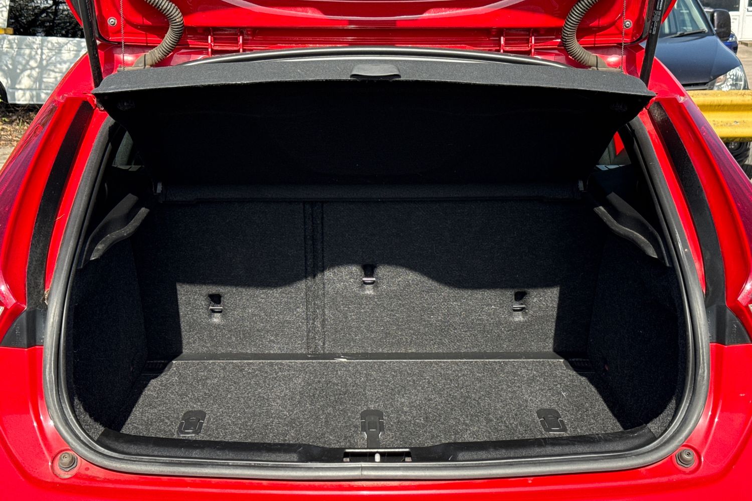 Used Volvo V40 2019 for sale - 78168563: Photo 6