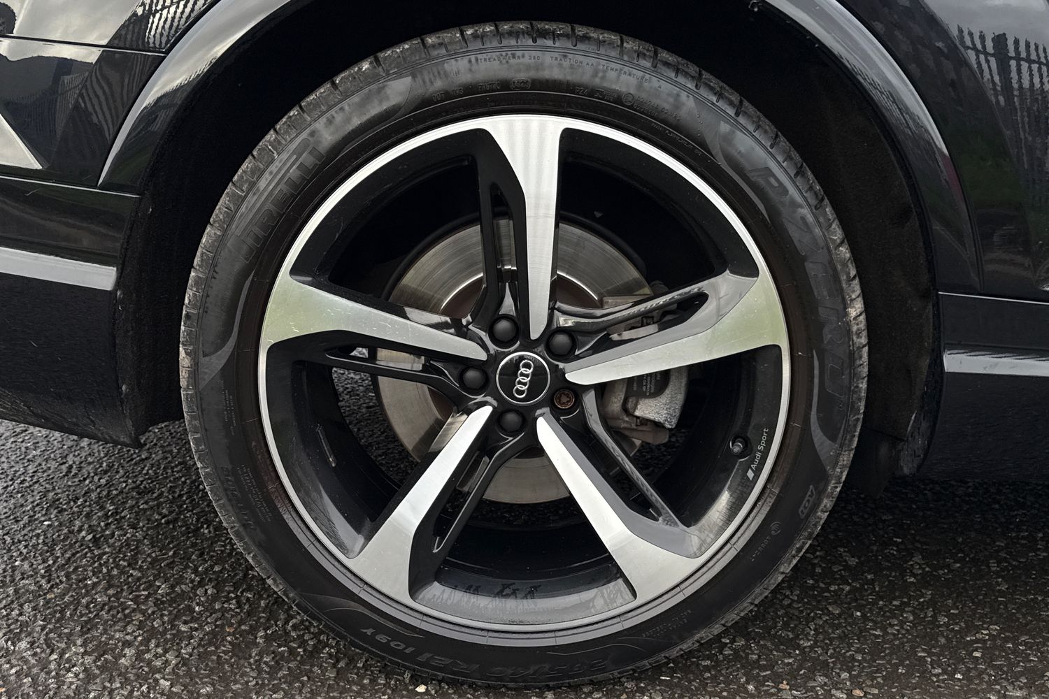 Used Audi Q7 2019 for sale - 76723735: Photo 12