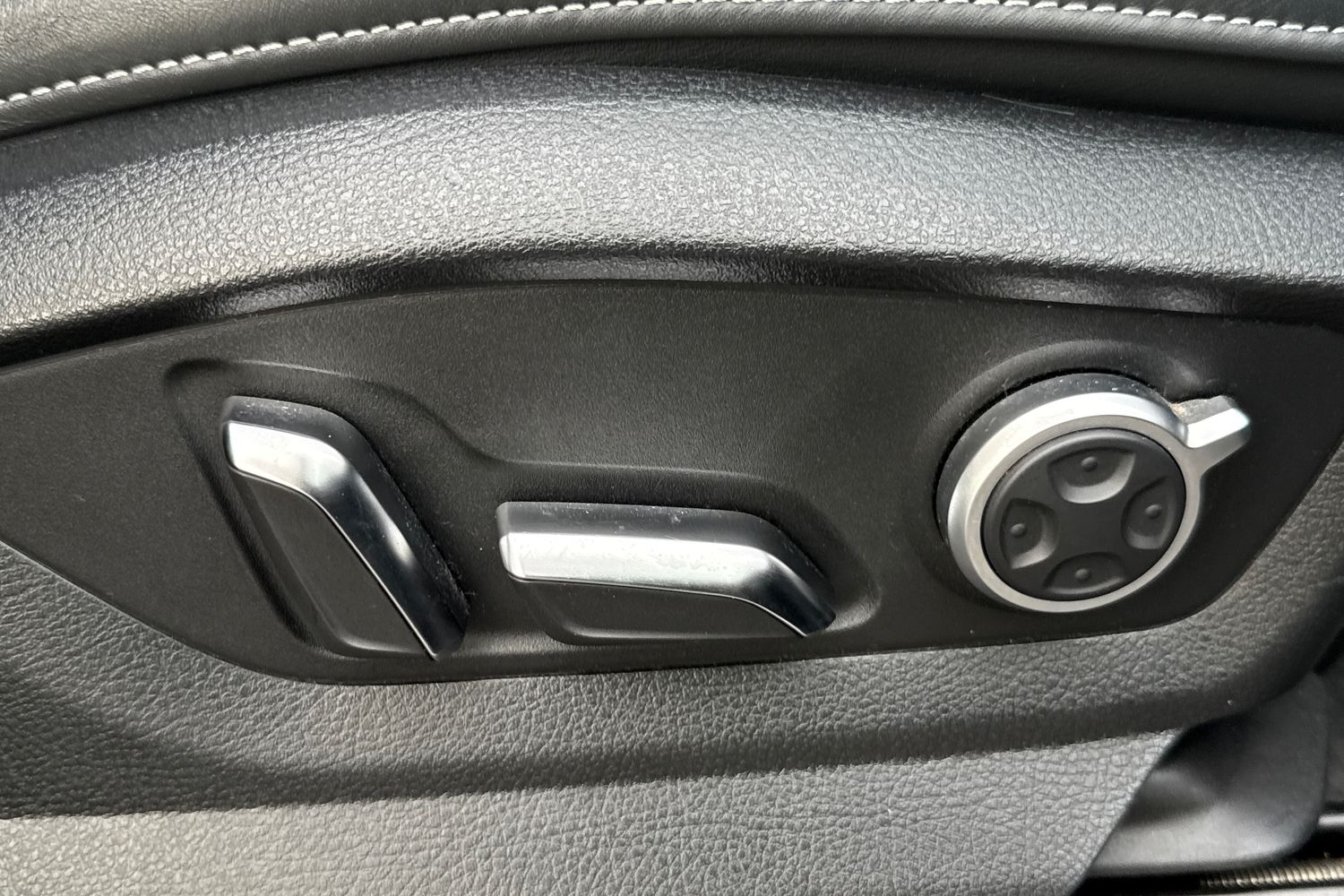 Used Audi Q7 2019 for sale - 76723735: Photo 33