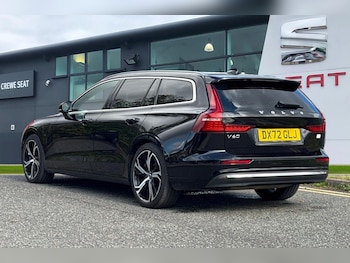 Used Volvo V60 2022 for sale - 75898326: Photo