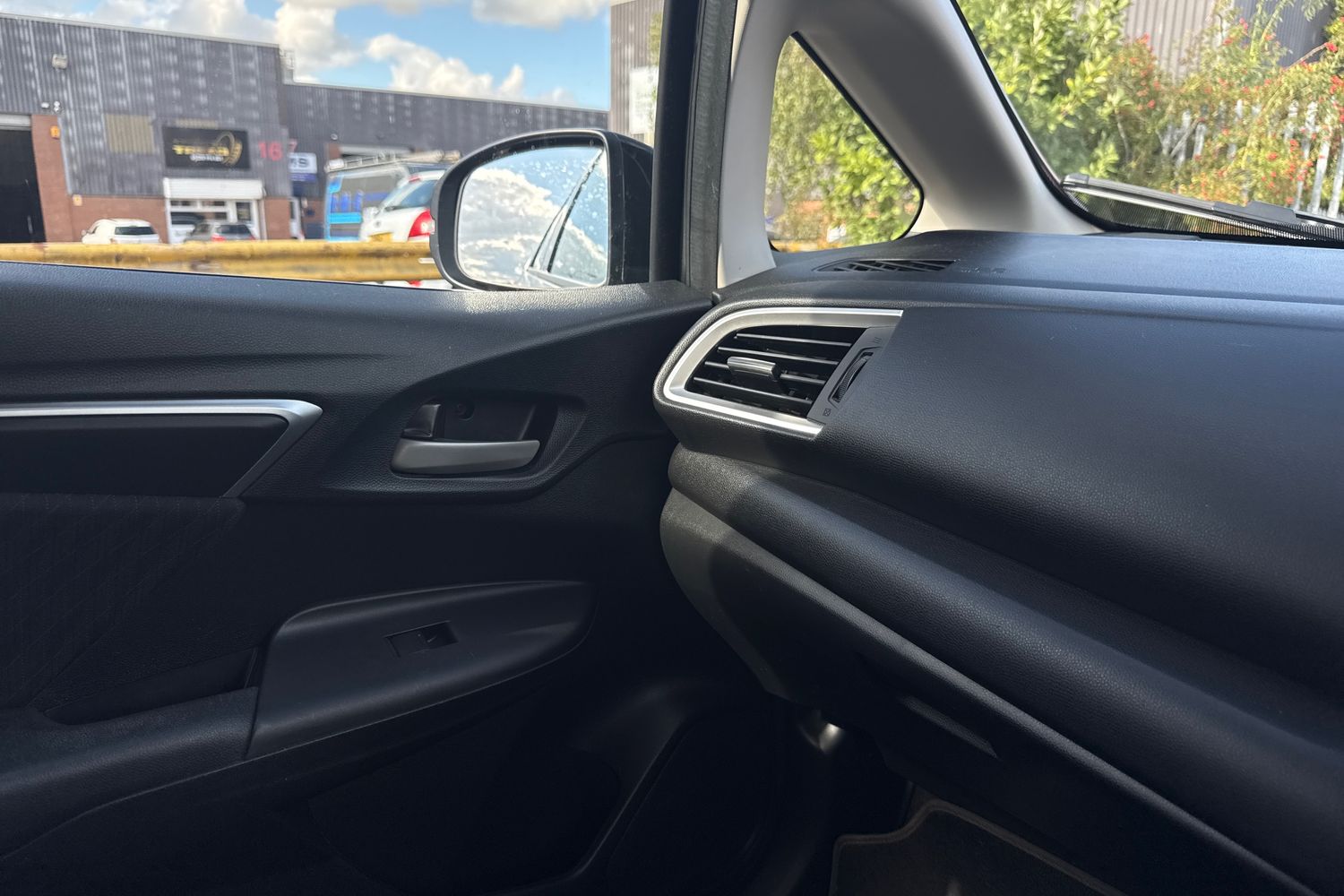 Vehicle 29