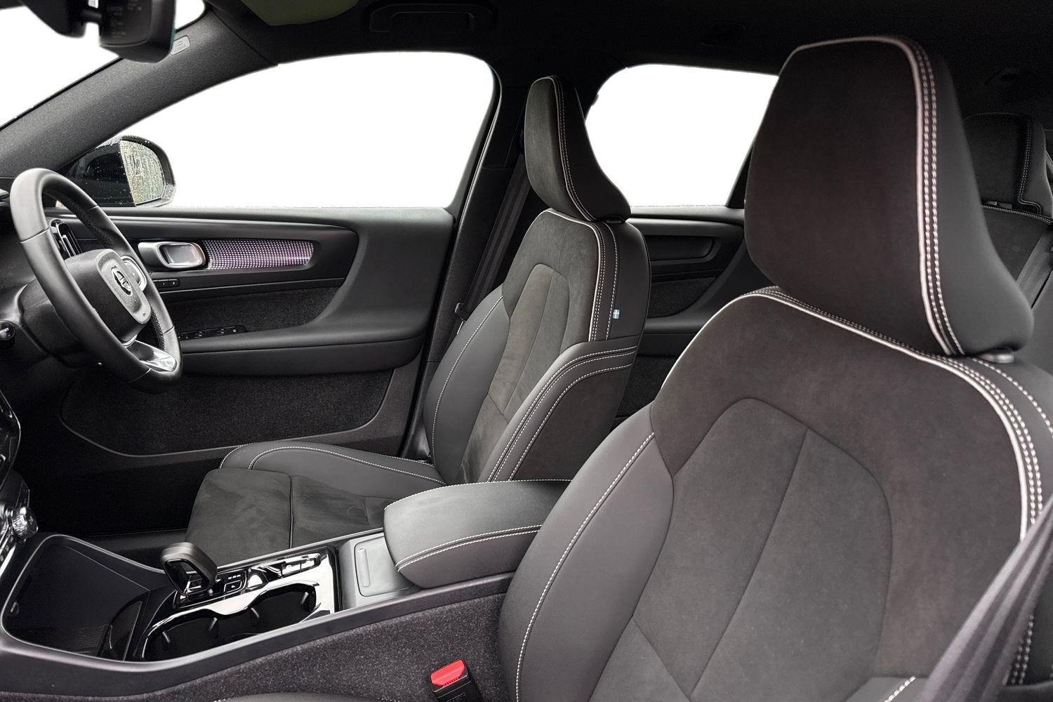 Used Volvo XC40 2025 for sale - 77249663: Photo 11