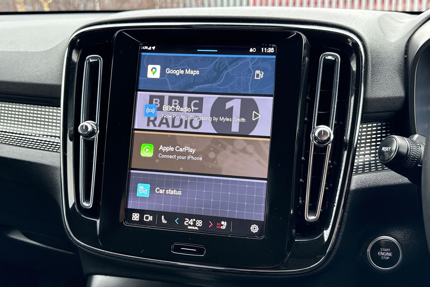 Used Volvo XC40 2025 for sale - 77249663: Photo 12