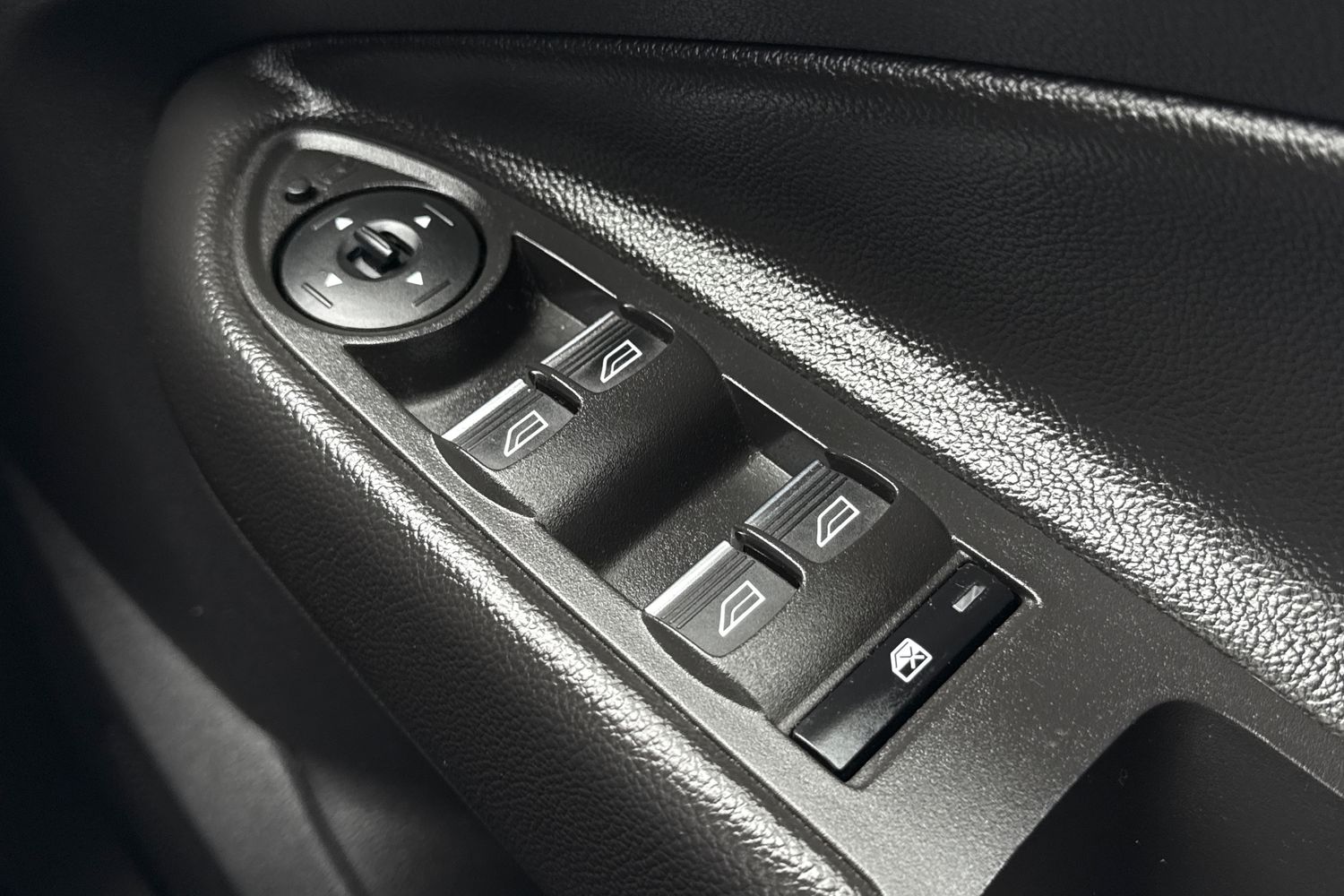 Used Ford Kuga 2018 for sale - 77608272: Photo 34