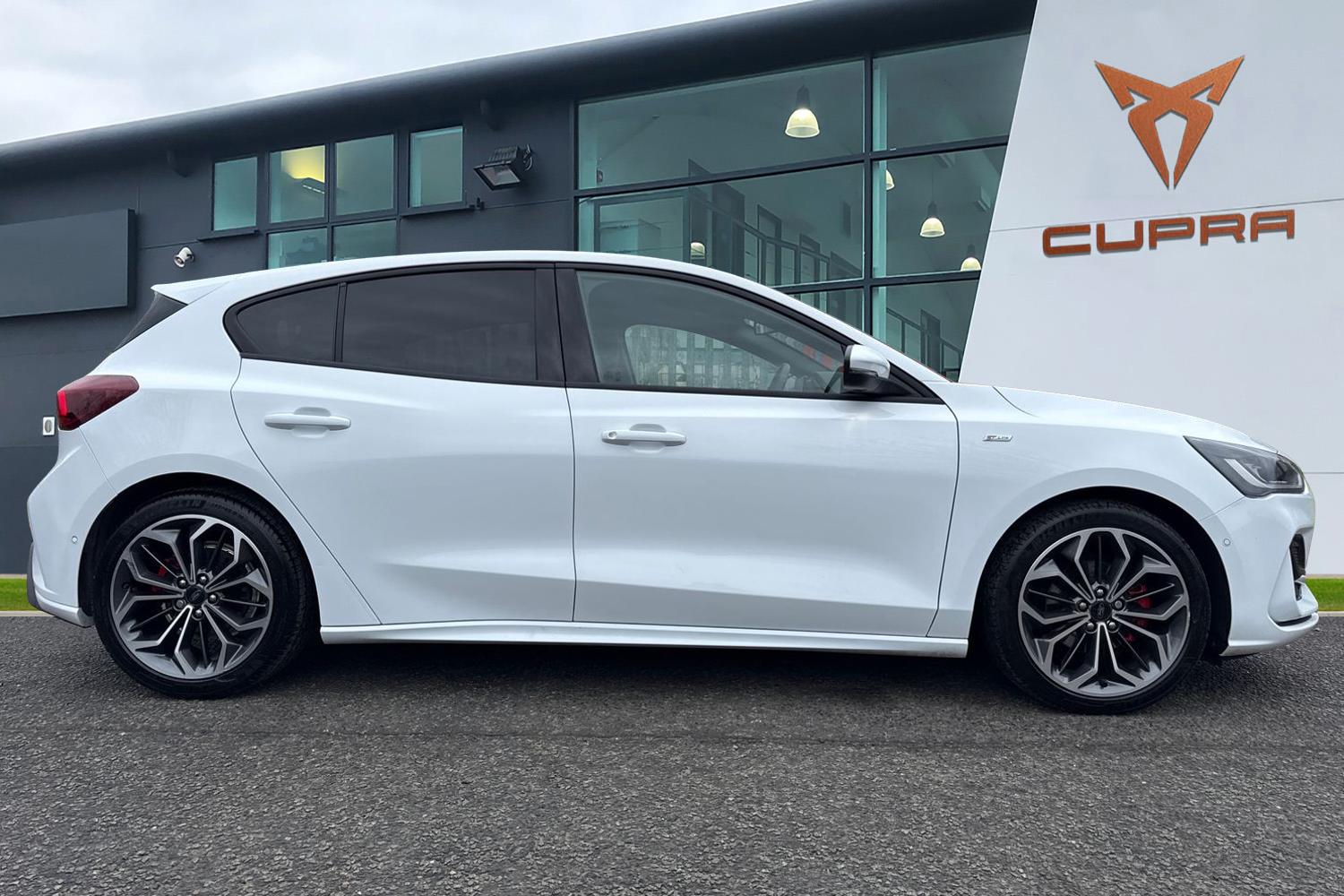 Used Ford Focus 2024 for sale - 77680144: Photo 3