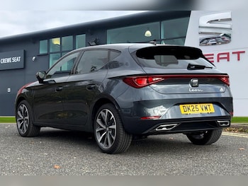 Used SEAT Leon 2025 for sale - 76218618: Photo 2