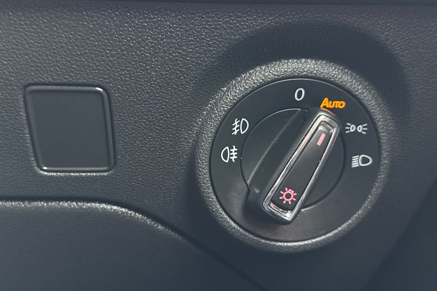 Used SEAT Leon 2020 for sale - 77620458: Photo 33