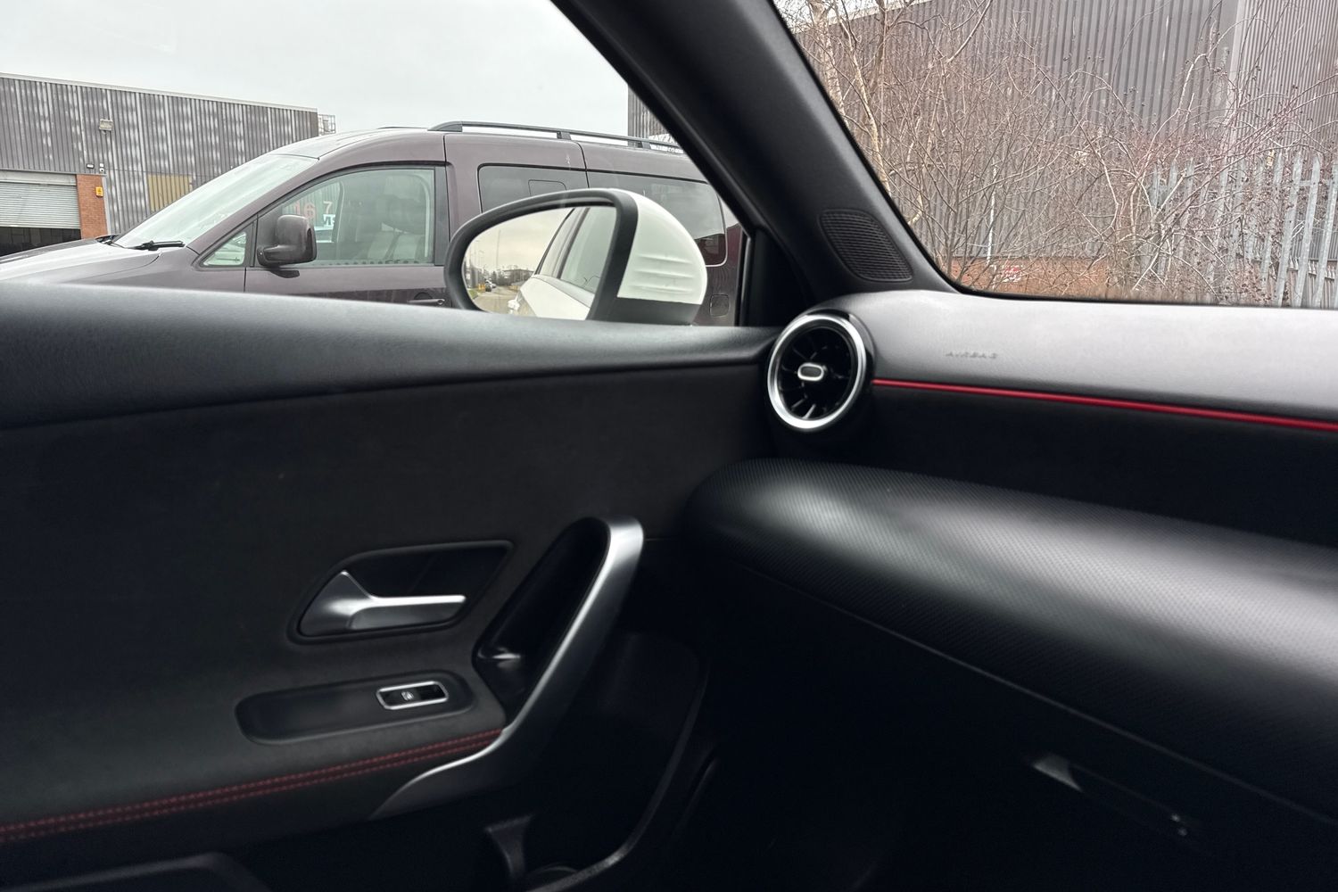 Used Mercedes-Benz A-Class 2018 for sale - 77570993: Photo 32