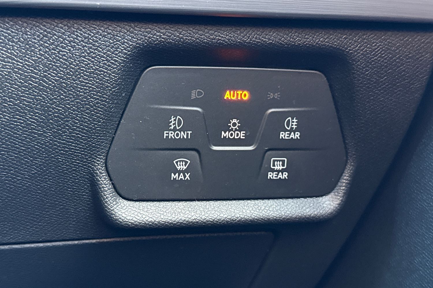 Used SEAT Leon 2021 for sale - 77383001: Photo 31