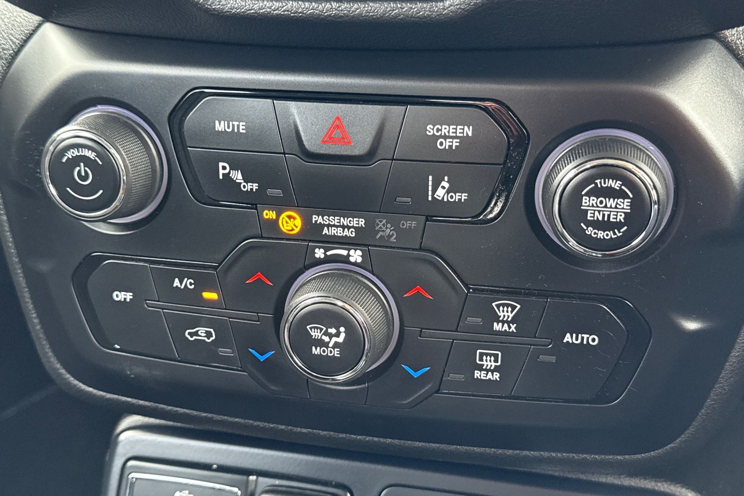 Used Jeep Renegade 2021 for sale - 78016291: Photo 22