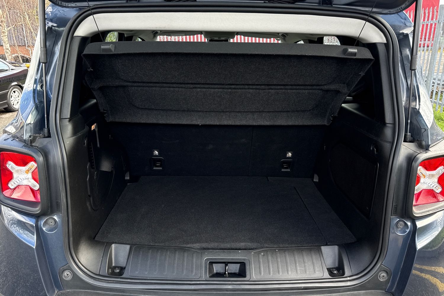 Used Jeep Renegade 2021 for sale - 78016291: Photo 7