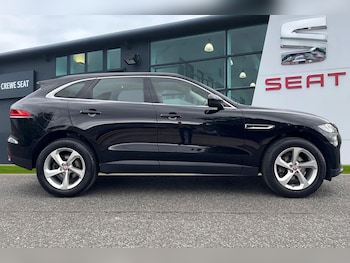 Used Jaguar F-Pace 2019 for sale - 75261645: Photo